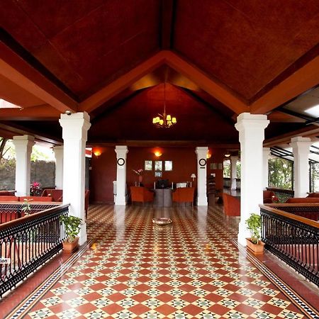 Lagoon Bay Hotel At Leonia Secundurabad エクステリア 写真